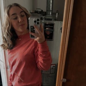 Meet your Posher, Claire
